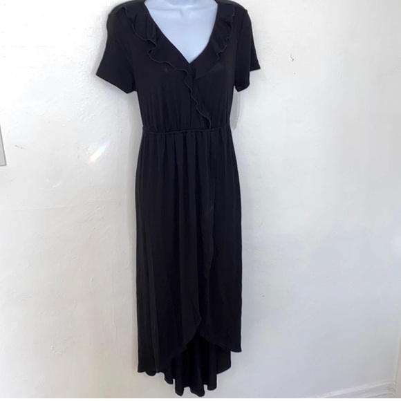 Maternity Faux Wrap Short Sleeve Dress. Size: X-Small - Picture 1 of 9